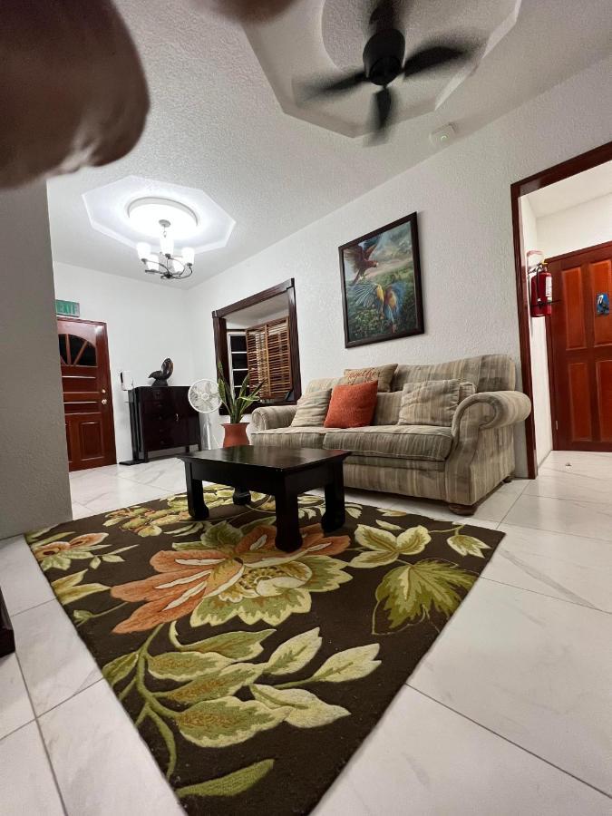 One South Place Hotel Cidade de Belize Exterior foto